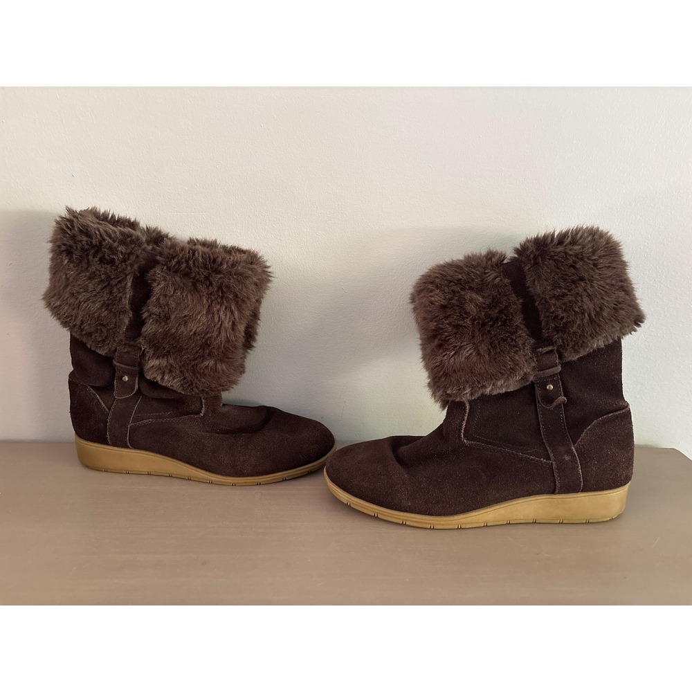 Lands End women's brown suede boots fur trim 7.5